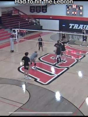 Court check + dump is unstoppable #volleyball #volleyballboys #mensvolleyball #volleyballworld #volleyballplayer #boysvolleyball #beachvolleyball #volleyballteam 