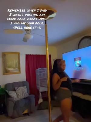 More videos are sure to come  don’t forget to follow to track my progress and grow with me ! #CapCut #Navidad #Christmas #beginnerpoledancing 