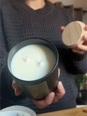 Restock candles with me @makesy #fyp #candles #candlemaking #restock #nontoxic #handmade #handpoured #soywax #makesy 