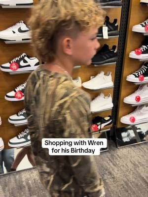 Shopping with the Birthday Boy #wrendavid #shopping #haul #shop #mall #footlocker #Louisianaboy #birthday #fyp #foryou #happybirthday #fy #shoppinghaul #vlogs 