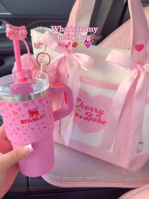 What’s in my cherry bag 🥰💕🩷🍒🎀✨ • • • #victoriassecret#vspinkhaul#vspinknation#vspinkobsessed#valentines2024#valentinesdecor#pinkcar#pinkcars#girlyaesthetic#girlyaccessories#pinkbag#bowtrend#bowaesthetic#stanleyvalentines#cherrybag