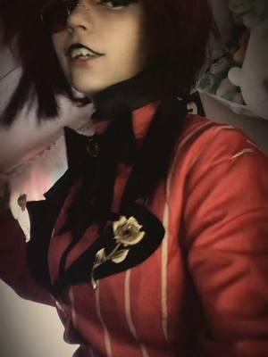 #Alastor || If you’re here you’re prolly my target audience #femalealastor #femalealastorcosplay #alastorcosplay #femalastor #hazbinhotel #wlw #wlnb #nblnb 