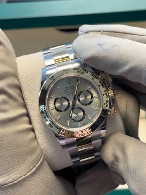 Exploring the New 2024 Rolex Daytona Champagne Dial Rolesor We discuss the details of a new 2024 Rolex Daytona watch, including its "rolesor" two-tone design, dimensions, and bracelet features. #rolex #daytona #rolexdaytona #126503 #116503 #rolexwrist #rolexcollector #rolexero #rolexlover #rolexwatch #rolexforum #rolexworld #rolexworld #rolexaholics #rolex24 #rolexwrist #rolexaddict #rolexaddict #rolexmania 