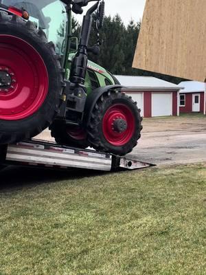 #CapCut #fendt #agco #farmtok #challenger #fyp 