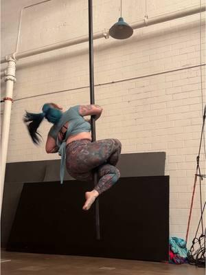 I actually started with pole & silks almost 10 years ago. But fabric really called to me. So I stayed way more consistent with aerials. I do jump into a pole class from time to time BUT I’m excited to be doing more flying pole in my Invented Apparatus class every week!  #aerialist #dancer #hairtok #hairflipchallenge 