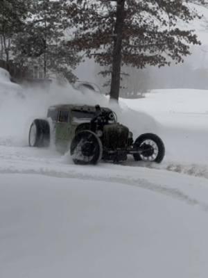 For the cool video follow @corywheatcustoms #corywheatcustoms #cwc #fyp #foryou #snow #ratrod #mobilityscooter #indiana 