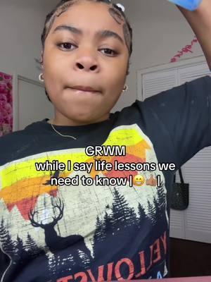 GRWM while i say life lessons we need to know |😁👍🏽| #fypシ゚viral #viralvideo #trending #diarygrwm3 #blackgirl #happy #thatgirl #2025 #reasons #lifelessons #lessons #life #skincare #routine #facecare #glowrecipe #bubble #products #newyear 