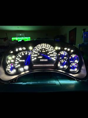 #ezclusters #upgrade #mexican #led #glow #premium #platnium #lit #getlit #chevy #truck #silverado #ss #gmc #sierra #white #escalade #cheyenne 