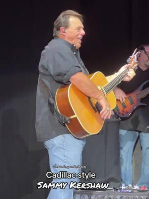 #sammykershaw #country #concert #countrymusic #countrymusictiktoks #countrymusiclover #countrymusicfans #fyp #cadillacstyle 