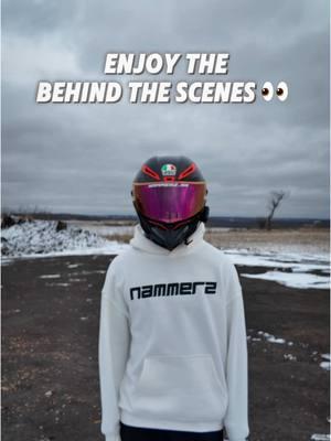 Here’s the behind the scenes 🤷🏻‍♂️  @𓆩Hades𓆪 - @NAMMERZ  • Shop highsideracingofficial.com (use code ‘Noah’ for 10% off!) • Noahz Nation discord server: link in bio • HELMET: ilmotor.com (use code ‘Noah’ for 10% off!) • FAIRINGS: auctmarts.com #viral #fyp #motorcycle #bike #honda #cbr #ride #funny #f4i #stunt #wheelie #burnout #stoppie #Vlog #moto #ilmhelmets #highsideracing