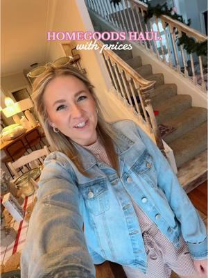 HOMEGOODS HAUL 🏡🪞🖼️🪴 I’ve found so many fun things at HomeGoods, but this specific location was IT 🎉 Do we want to see a “what I bought vs how I styled it” video? LMK! 👇🏻 #homegoodshaul #homegoodsfinds #homegoodsdecor #homedecorhaul 