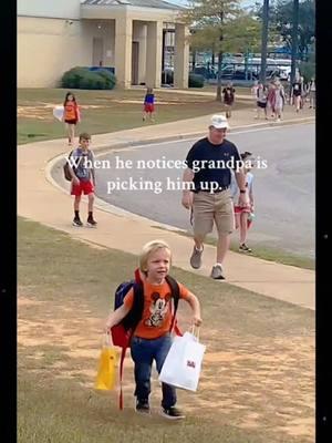 Grandparents with baby #baby #grandpa #grandma #grandparents #happy #reunion #babiesoftiktok #reaction #moment #surprise #emotional #kid #Love #family #fyp #foryoupage 