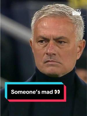 😠 Mourinho was far from pleased when his Fenerbahce nearly conceded a goal 😱 from midfield during the Süper Lig clash 🇹🇷 #beINSPORTS #SüperLig #Fenerbahce #Mourinho