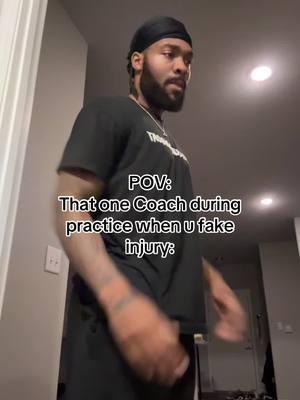 Coaches always screaming shake it off 🤣🤦🏽‍♂️#basketballszn #relatable #fyp 