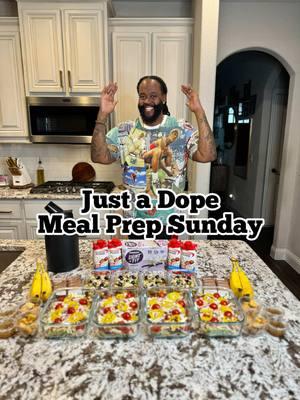 Ayyye, Happy Meal Prep Sunday and Happy Founder's Day to the men of Kappa Alpha Psi Fraternity Inc 👌🏾 Hopefully y’all are already prepped and ready for the week! If not it's not too late to still throw something together! It’s the first full meal prep week of the year so we’re going to start it off with two easy and tasty meals! So be sure to save this as a reminder for later! This week I was craving Italian food so I made an Italian sub in a bowl and a supreme pizza in a bowl. Both were easy to make and taste AMAZING! Here’s a breakdown below of everything that I’ll be eating this week👇🏾 ♦️ Italian sub in a bowl ♦️ Supreme pizza in a bowl ♦️ Bananas ♦️ @baselinebars Protein Bars ♦️ @PremierProtein Protein shakes ♦️ @Dannon Greek Yogurt ♦️ and as always my WATER to stay hydrated in my @HydroJug Y’all know I say it all the time, but Meal prep doesn’t have to be complicated, we just have to be prepared!  I'll share the step by step recipes this week. Hopefully these ideas are helpful to you on your journey. If so, please do me a favor and hit that 🖤, drop a comment 📝, save for later 📌, and share with a friend. As always I’m rooting for you all 💪🏾 #mealprep #mealprepsunday #easymeals #easymealideas #italianfood #Foodie #foodporn #subinatub #pizzainabowl #weightlossjourney #wls #vsg #bariatric #vsgmeals #vsgsnacks #vsgcommunity #healthyeating #kappaalphapsi #wipemedown