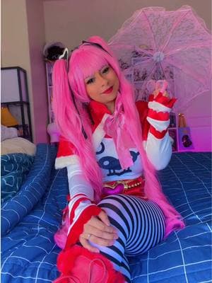 i wonder who i’ll be doing next weekend 😲 i honestly have no idea lol #perona #peronaonepiece #peronacosplay #onepiece 