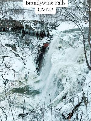 #creatorsearchinsights #cvnp #waterfall #snow #winter #winterwonderland #roadto10k #smallcreator #smallcreatorsupport #HealingJourney #genx #almost50 #solotravel 