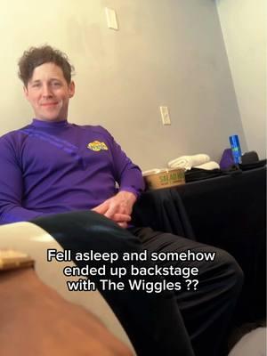 Very strange dream to have 😂 #thewiggles #2000s #2000sthrowback #90skids #2000snostalgia #fruitsaladyummyyummy #disney #millennials 