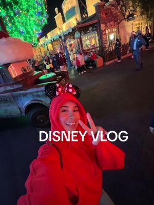 love it hereeeee 🥲 #disneyvlog #magickeypass #disneygirly #minivlog #disneyland 