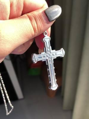 Cross #ValentinesDay #TikTokShop #valentinesdaygift #Love #cross #hiphop #giftforhim #fashion #necklace #Loveyourboobs #fyp #cv 