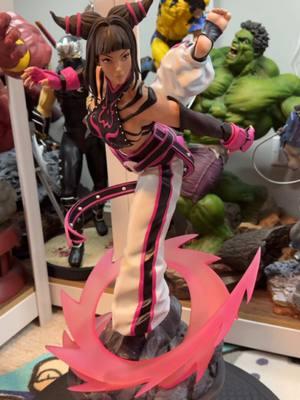 The Senpusha accessory really makes this Juri statue! #statuecollector #sf6 #streetfighter #fgc #gaming #gaminglife #ps5 #fightinggames #toys #collection 