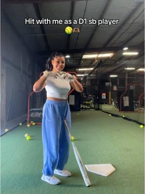 Hit with me as a d1 softball player 🥎🫶🏽💕 #softball #softballlife #softballtiktoks #softballgirl #softballgirls #softballdrills #hittingdrills #baseball #hittingcoach 