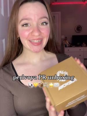 @perlvoya pr unboxing 🐚💛📦🫧⭐️✉️ • • • #fyp #viral #trend #microinfluencer #taylorcurrier #pr #unboxing #prunboxing #perlvoya #perlvoyajewelry #jewelry #necklace #package #pearl #pearlnecklace #initialnecklace #january2025  #CapCut 