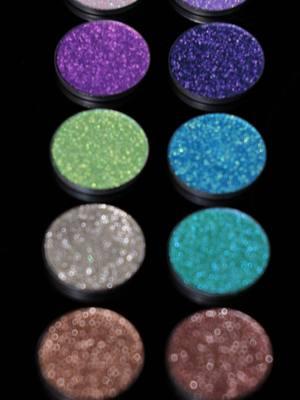 Pick your shade from these multichrome shades#delanci #multichromeshadow #blueeyeshadow #swatches