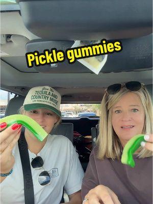 @Claussen Pickles gummies from @Walmart #forupage #letsgoclubbing #foodreview #motherdaughter #forupages #costcodaughter #costcomamma #pregnanttiktok #pregnancycravings #picklegummy #picklegummies 