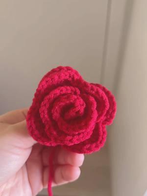 Crochet Rose 🌹 #foryoupage #foryou #crochet #crochettiktok #crochetersoftiktok #crochetaddiction #crochetpattern #crafts #hobby #SmallBusiness #thecraftybee #crochettok #crochetideas #crochetblanket #bernatyarn #yarn #yarntok #bernatblanketyarn #bernatblanket #yarnlovers #yarnaddict #crochettok #crocheting #fyp #foryou #trending #viral #foryoupage #fypシ #crochetflower #crochetrose 