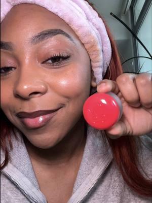 This blush is so pigmented! I love it! 🥰 @fwee  #makeup #TikTokShop #blushreview #grwm #fweeblurrypuddingpot #fwee #fweepuddingpot  #fypシ 