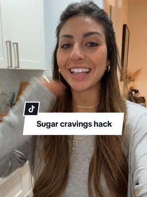 Dietitian’s Sugar craving hack 🍌🍓🩷🎉✨#sugarcraving #pcos #pcosweightloss #pcostips #pcosproblems #weightlosstips 