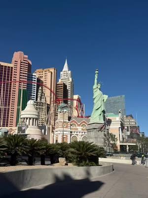 #estatua #libertad #estatualibertad🗽 #lasvegas #lasvegastiktok #torre #eiffel #eiffeltower #eiffeltowerview #lasvegasstrip 