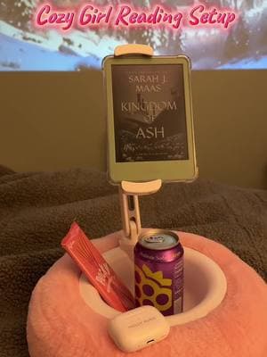 My cozy girl reading setup 💖📚 I would normally light a candle too but I’m sick and sniffly lol #cozyathome #cozygirl #readingsetup #kindlesetup 