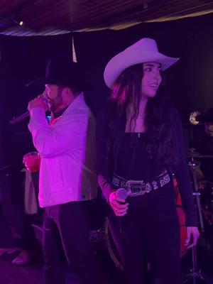 PALOMAZO CON MICHAEL SALGADO #cruzdemadera #michaelsalgado #explorepage #akchincasino #akchinperfomance #akchin #texas #texasmusician #conjunto #hohner #fyp #mujeracordeonista #evelynozuna