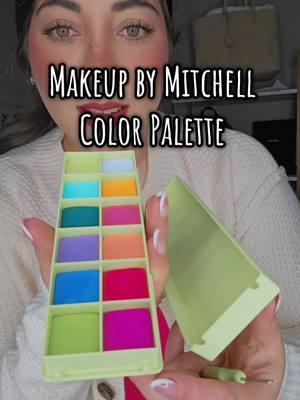 Stunning😍 @madebymitchell.ire  #makeup #makeupbymitchell  #makeuptutorial #makeuppalette  #colorfulpalette #eyeshadowpalette #paint #multifuntion #makeup #teamwork