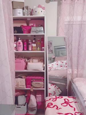 My lover ❤️‍🩹 #fyp #pinkaesthetic #pinkaddiction #bow #juicycoutureaddict #hellokittylover #pinkroom #lovers 