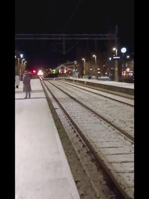 Trains In Sweden To Trains in New York Sonnds Differently And Much Cleaner Filmed By #mikemerone#trains#newyork#sweden#