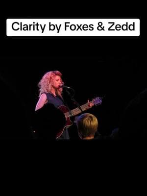 Tori not knowing the words to the 2nd verse is very on brand 😭 #clarity #zedd #foxes #acousticcovers #singing #music #torikelly 