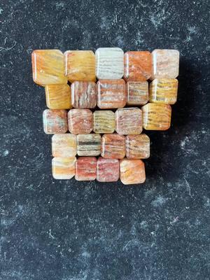 New arrivals cube and Freeform #gardenquartzfreeform #goldenrutilependant 