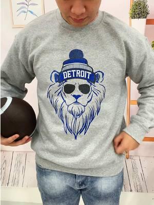 This shirt is on sale Todayyyyy 😎🏈🤩❤️‍🔥 #football #funnyfootball #fyp #detroit #detroitlions #shirt #iconicfootball #championhype #lions #lion #sportshirt #lionsports #football #destroitlion #viral #jyp #foryou #footballshirt #SuperBowl #trending 