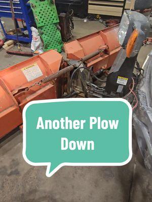 Another fun one!  #backwoodsdieslsrp #backwoodsdiesels #fyp #snowplow #bosssnowplow 