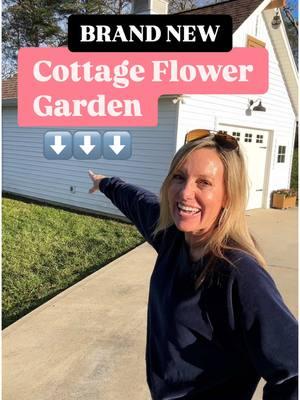 Drop a flower emoji 🌸 if you want to start a new cottage flower garden with me this spring! 👏👏👏 And let me know if you are a rookie! 🥰 If you’re an experienced cottage flower gardener, leave your best advice for a new flower gardener in the comments! 💪 We can all learn from each other!  #flowergarden #cottagegardening #plantingflowers #gardening #beginnergardener #gardeningtherapy  #happiness #youcandoit 