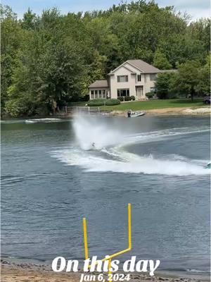 #onthisday More #barefoot circles in Warsaw, Indiana with the @Carolina show ski team #getonthewater #joinawaterskiteam #learntowaterski #worldwidewaterskiing #showskibook #Watersports #waterskiing #footing #team #circles #Super Bowl 