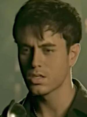 “Para Que La Vida” by Enrique Iglesias was released as a single 22 years ago today on January 6th, 2003.  #enriqueiglesias #fyp #kingoflatinpop #memories #nostalgic @Enrique Iglesias 