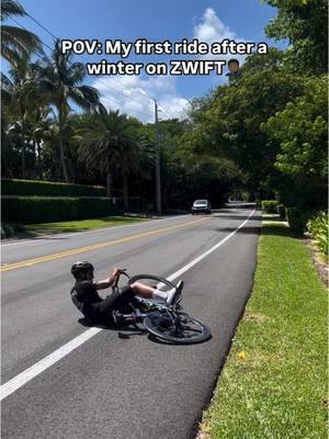 Sigma cyclist right here🧏🏻‍♂️  #cycling #cyclinglife #funny #roadbike #zwift #fail