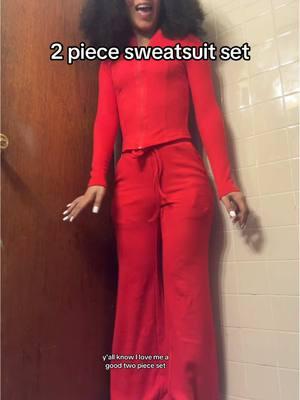 Nah tis sweatsuit set is sooo cute and soft #sweatsuits #sweatsuitseason #sweatsuitset #2pieceset #2piecesets #2pieceoutfit #twopieceoutfit #twopieceset #giftguide #fashionlookbook #tiktokshopnewyearnewaura #mademyyear 