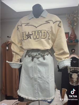 Looking for cute western outfits? Shop pricklysweet.com#westernfashion #westernwear #westernboutique #western #westernstyle #sweater #conchobelt #westernstyles #westernbelt #denim 