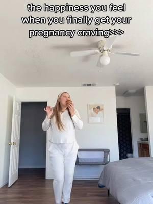 #onthisday two years ago and now I’m pregnant again 🥹🤣 #pregnant #pregnancy #pregnancycravings #pregnanttiktok #pregnant🤰 #pregnanthumor #pregnancyjokes #momlife 