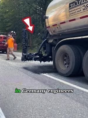 #fyp#roadmaintenance #germanengineering #gravelroads #roadrepair 